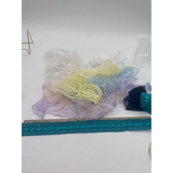 Assorted Colorful Lace Trim Bundle For Crafting & Sewing Projects - Picture 2 of 9